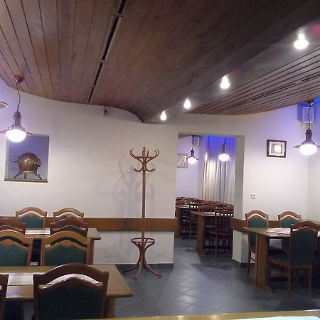Hotel Laguna Czeskie Budziejowice Zewnętrze zdjęcie