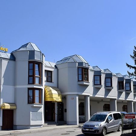 Hotel Laguna Czeskie Budziejowice Zewnętrze zdjęcie